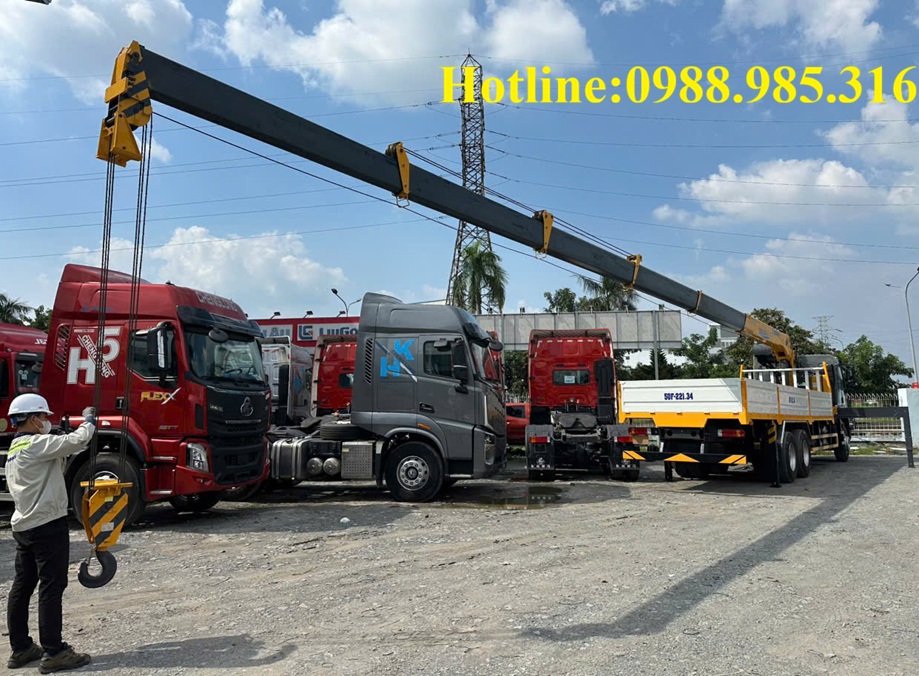 giá xe cẩu 8 tấn